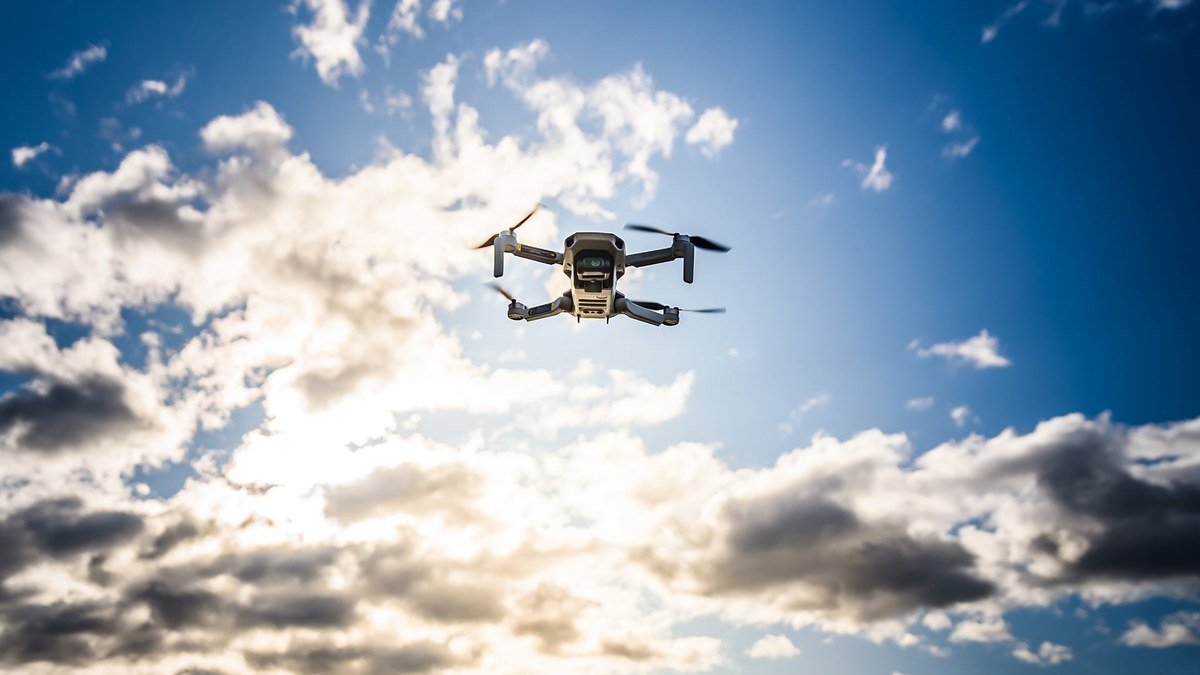 Best Drones for Beginners 2026: 5 Easy-to-Fly Picks