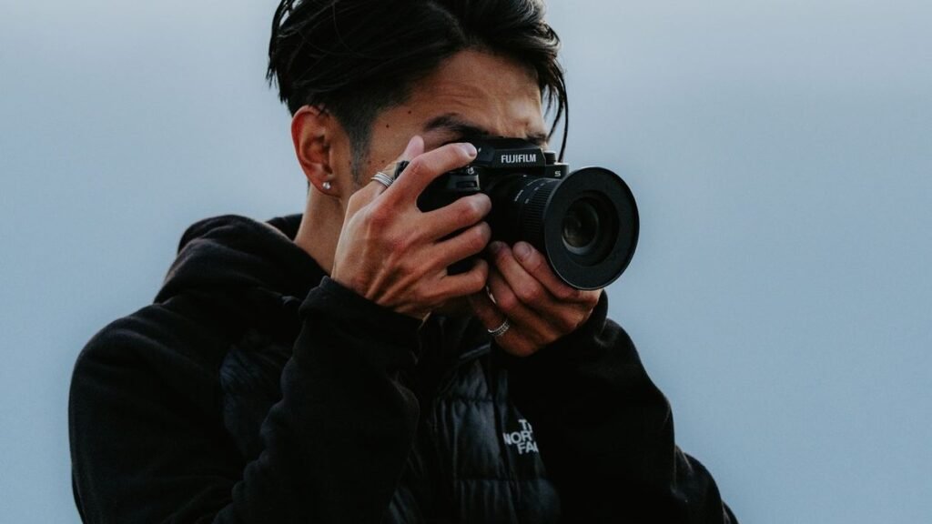 best mirrorless cameras for beginners 2026 lineup