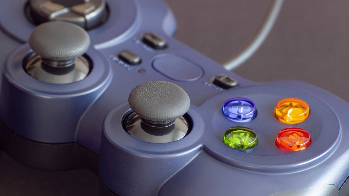 The Best Gaming Controllers of 2026 — Mobile Controllers Finally Don't Suck