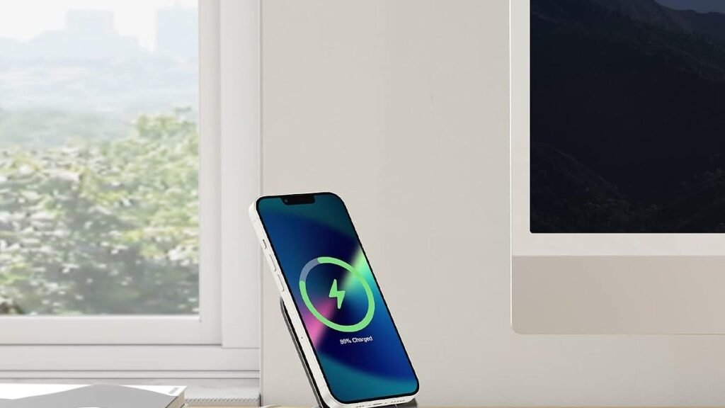 THE BEST PHONE STANDS AND GRIPS OF 2026 — SMALL ACCESSORY, BIG DIFFERENCE