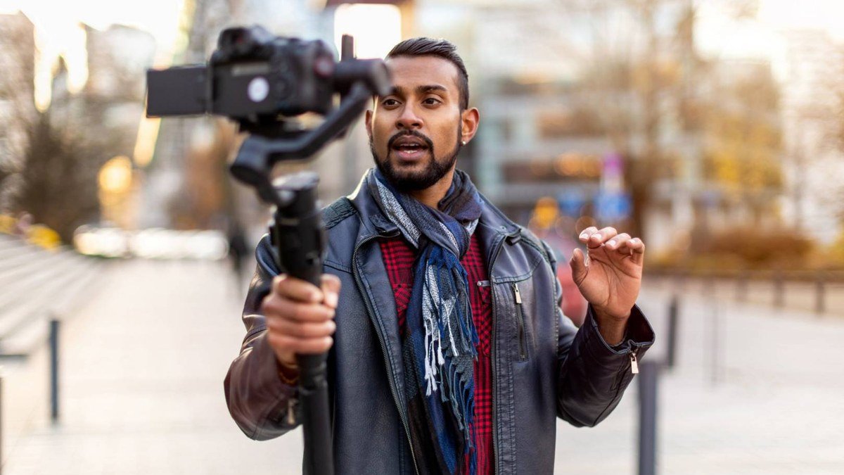 The Best Vlogging Camera of 2026 — It's Not What You Think